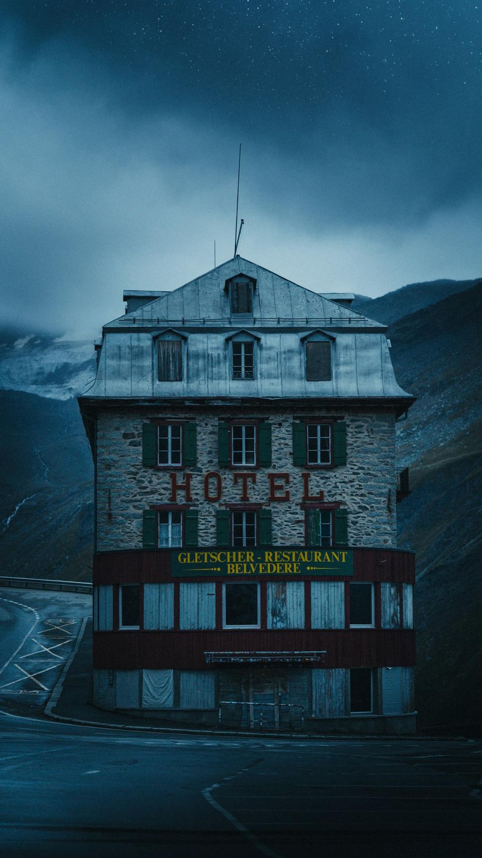 Alpine Chalet Room