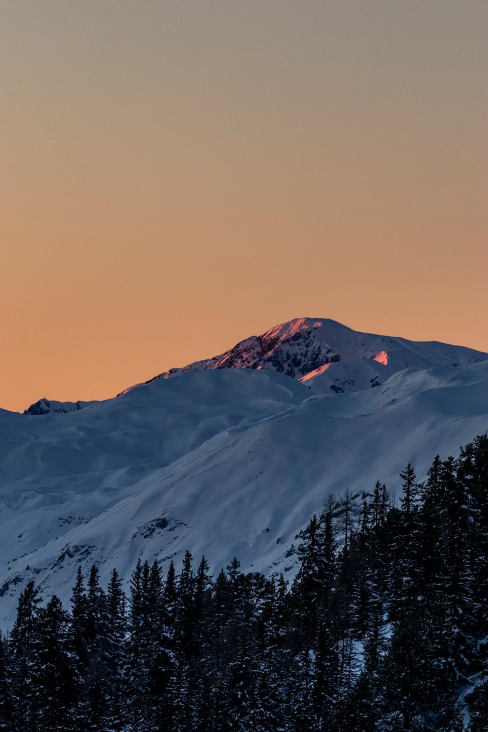 Canadian Rockies Mountain Vista